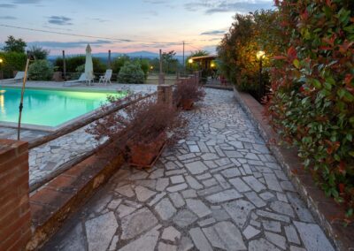 Agriturismo Belvedere Cramaccioli, Narni, Umbria, immerso in un paesaggio umbro di olivi e vitigni